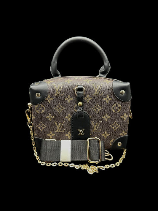 Hand bag