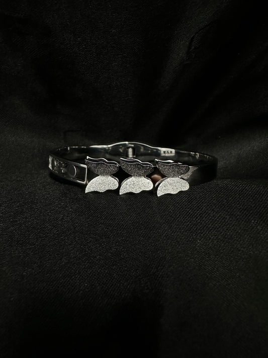 Sliver Butterfly Bracelet