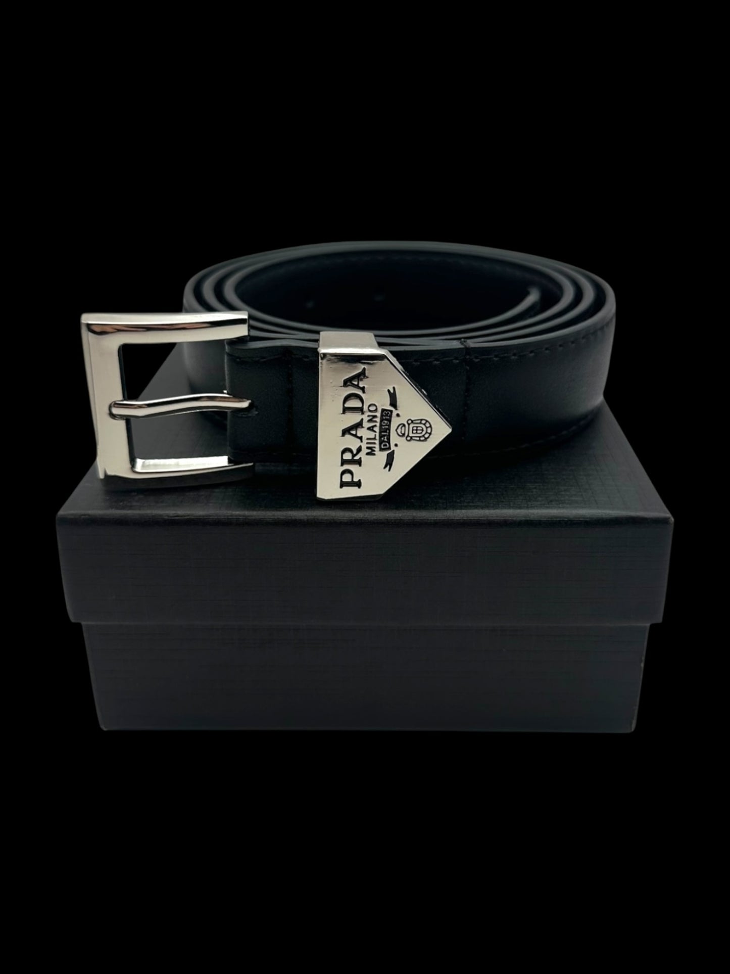 P r a d a Men Belts
